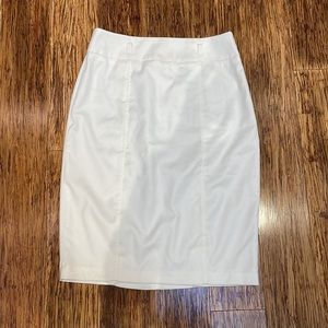 NWT NY&Co white pencil skirt size 10
